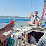 Hotel en barco Sailing Edisa Rhodes Adventures