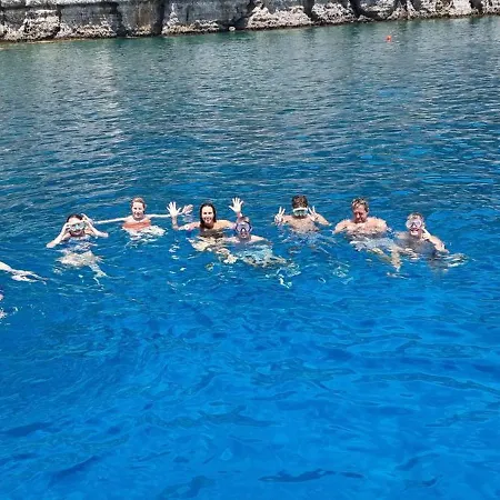 Sailing Edisa Rhodes Adventures Úszó hotel Rhodes City