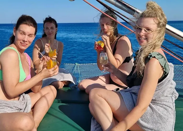 Úszó hotel Sailing Edisa Rhodes Adventures *