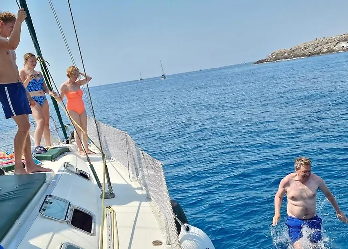 Sailing Edisa Rhodes Adventures Úszó hotel