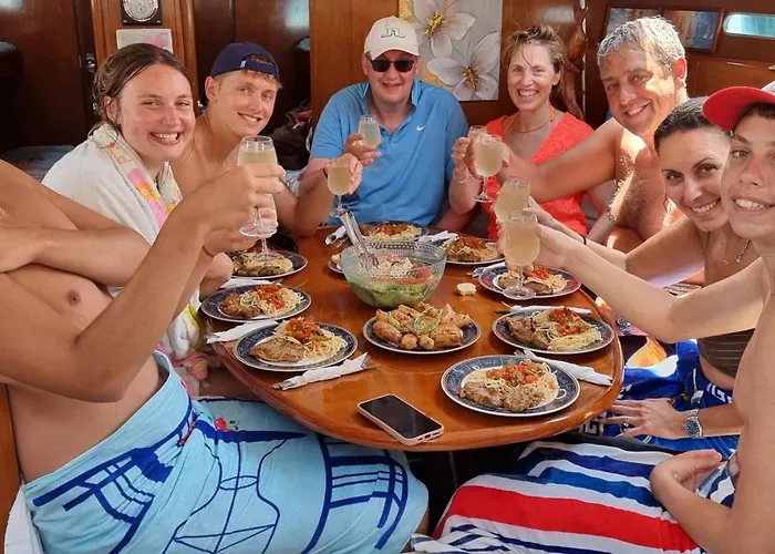 Úszó hotel Sailing Edisa Rhodes Adventures Rhodes City